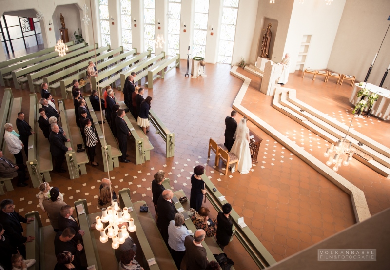 Die Bonifatiuskirche ist definitiv auch für große Hochzeitsgesellschaften geeignet.
