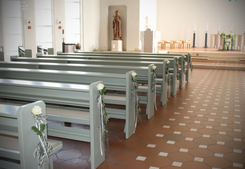 8 Kirche St. Bonifatius Leinefelde Dekoration Hochzeit