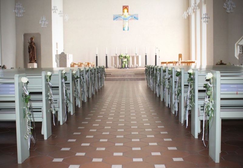 8 Kirche St. Bonifatius Leinefelde geschmückt