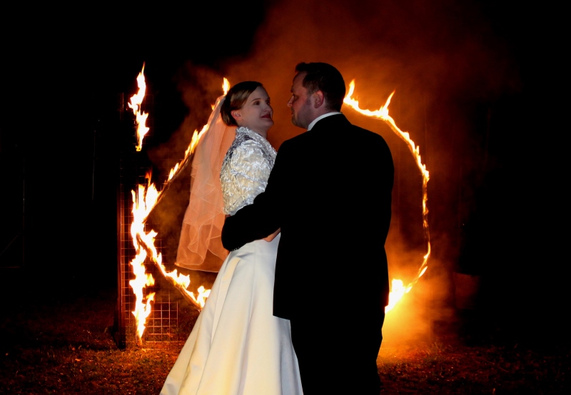 Feuervariete Feuershow Cedrus Inflamnia Hochzeitspaar Initialen 71